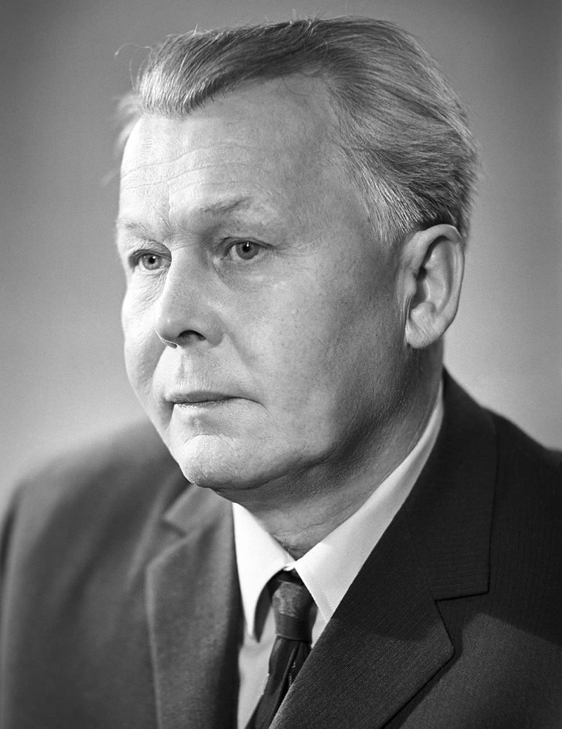 Александр Твардовский